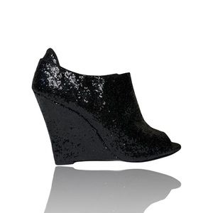 Nina Yaneli Open-Toe Wedge